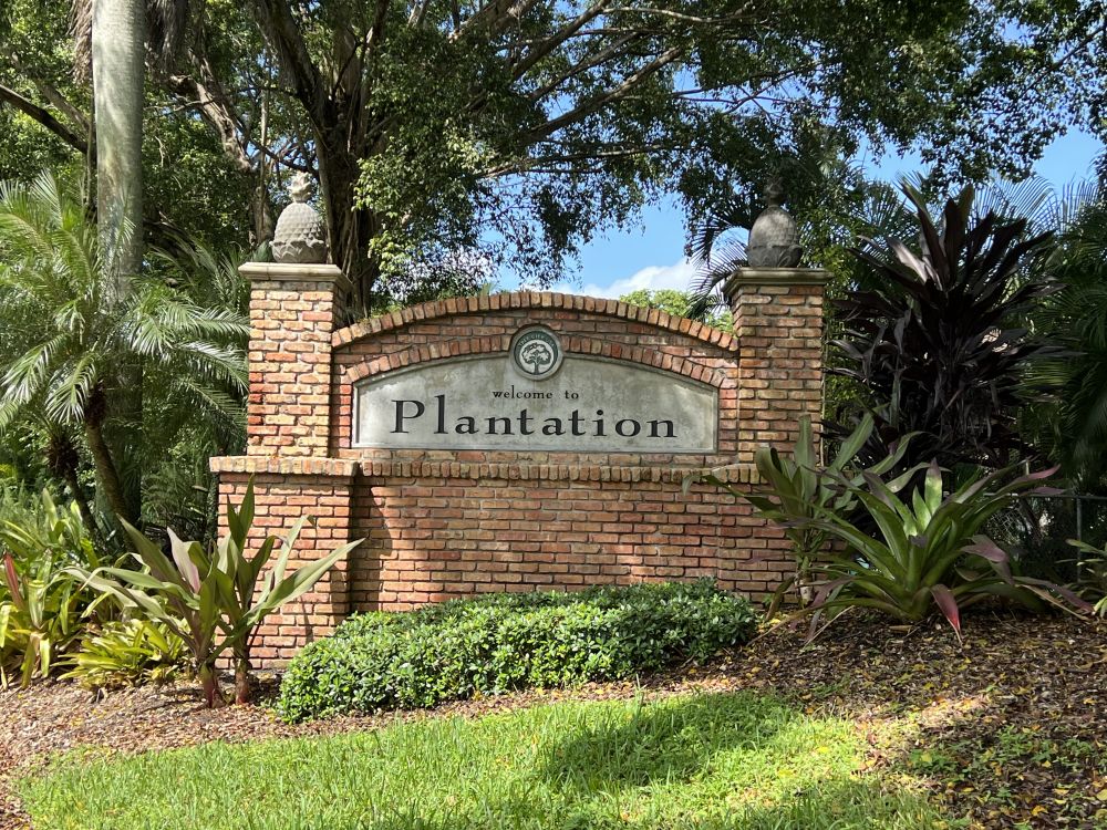 Plantation, Florida welcome sign