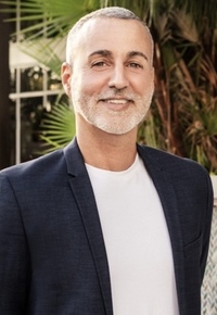 Osvaldo Linares