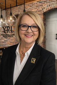 Janet Giles-Schultz